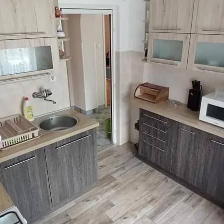 Gyoerkoes Apartment