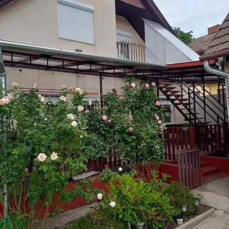 Apartment Gyoerkoes